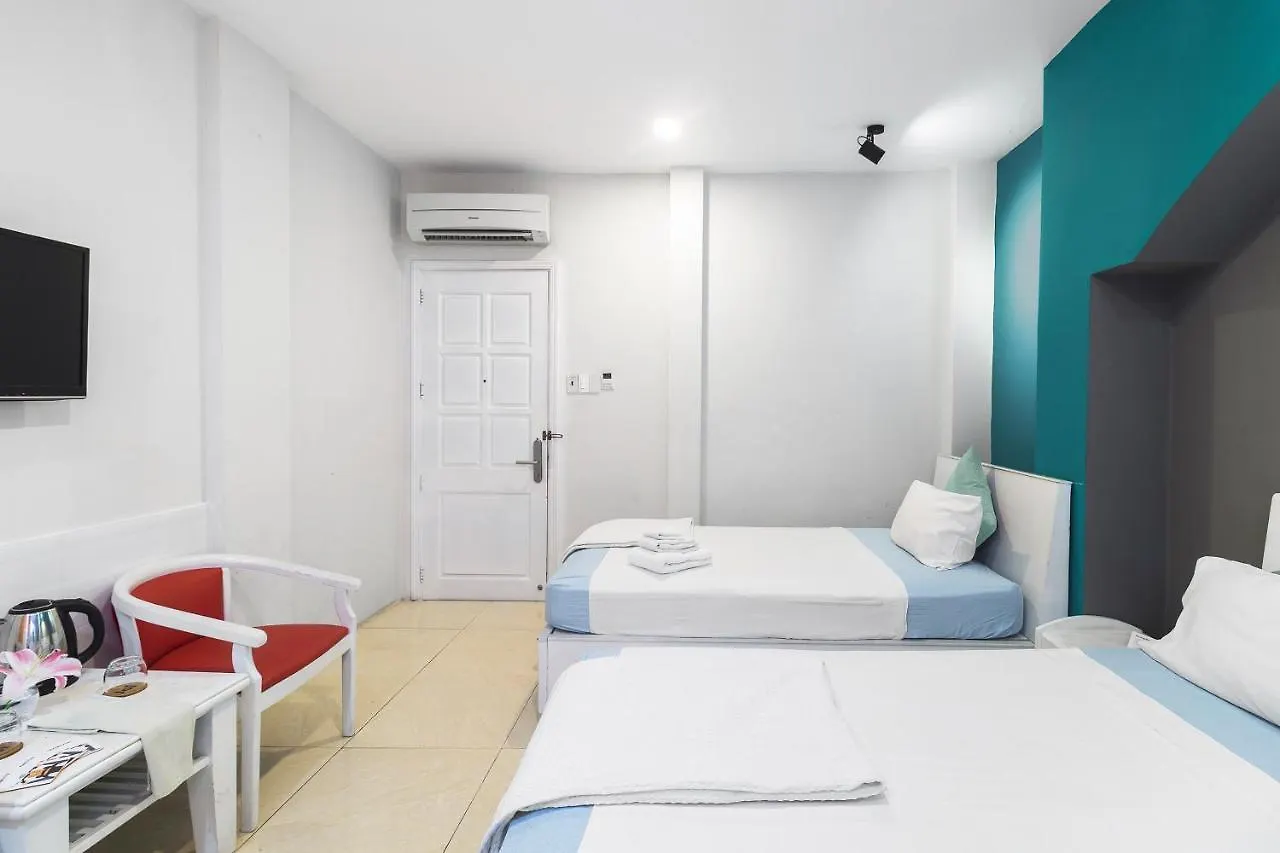 Saigon Night Hotel Ho Chi Minh City 2*,  Vietnam